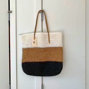 BRAND NEW straw beach bag tote